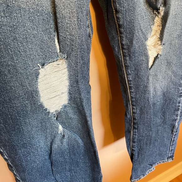 Universal Thread High Rise Slim Straight Jeans Size 16/33R - Picture 2 of 7